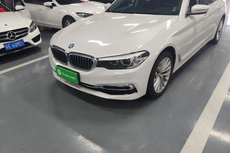Used BMW 5 Series 2019 525Li Luxury Package
