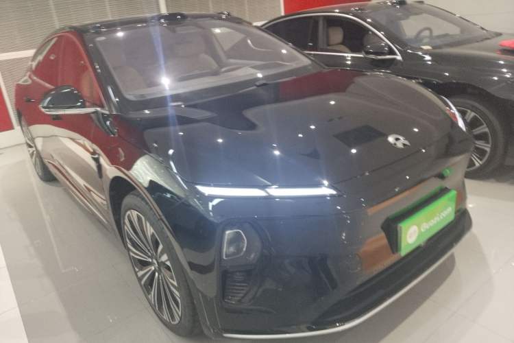 Used Nio ET9 2025 100kWh Signature Edition
