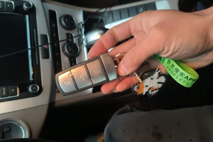 Used Volkswagen Magotan 2013 1.8TSI Luxury Model Vehicle Key