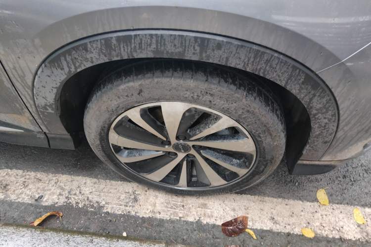 Used BYD Song PLUS New Energy 2024 HONOR Edition DM-i 110km Flagship PLUS
