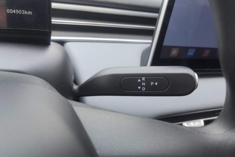 Used Dongfeng NAMMI 01 2024 New Edition 330 Air Gear Lever