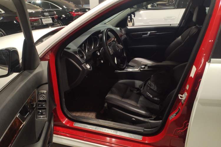 Used Mercedes-Benz C-Class 2013 C 260 CGI Elegant Model Driver Seat