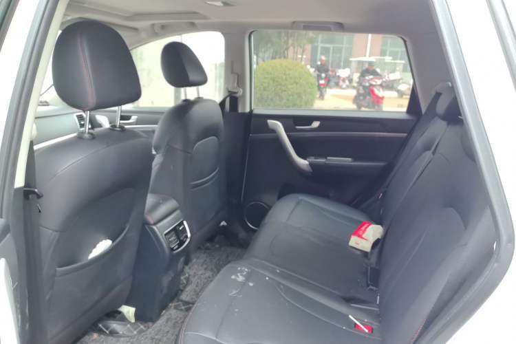 Used Haval M6 2019 1.5T Manual Two-Wheel Drive Elite Version China VI Standard
