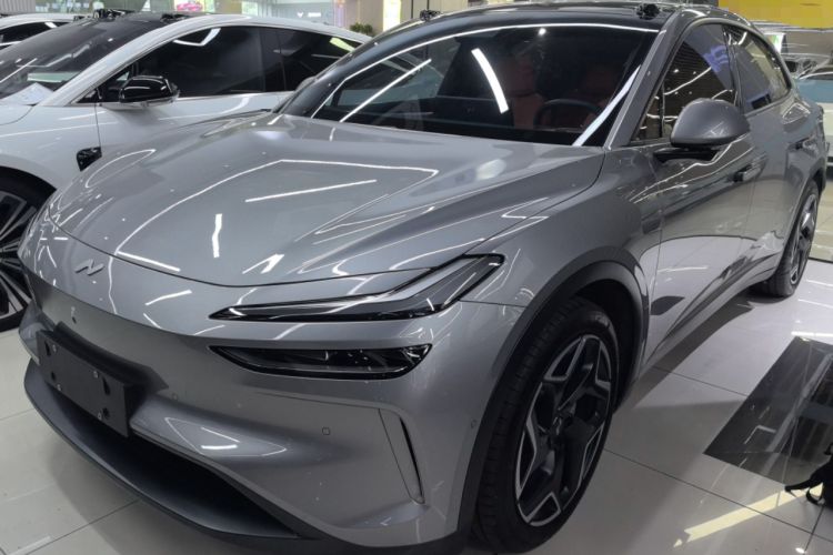 Used ONVO L60 2024 60 kWh Rear-Drive Version
