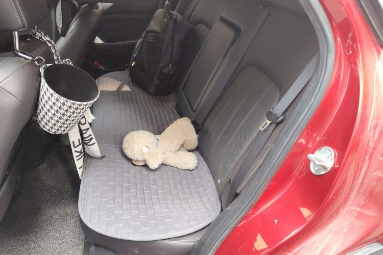 Used Mazda CX-4 2016 2.0L Automatic 2WD Blue Sky Luxury Edition Interior 4