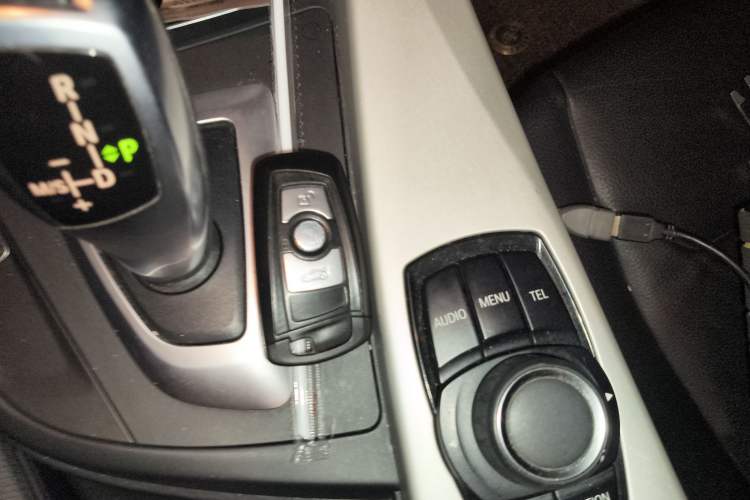 Used BMW 3 Series 2013 320i Sport Edition
