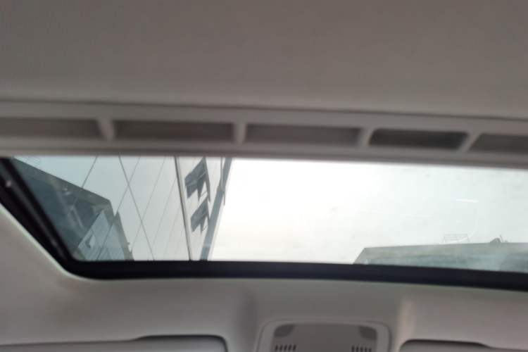 Used Audi A4L 2013 35 TFSI Automatic Comfort Model Headliner