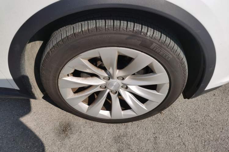 Used Tesla Model X 2019 Long-Range Version
