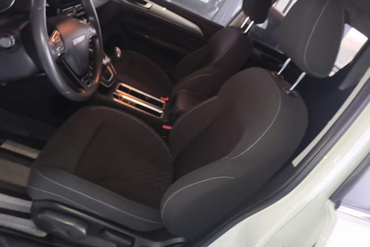 Used Haval M6 2021 PLUS 1.5T Manual Elite Smart Connectivity Model