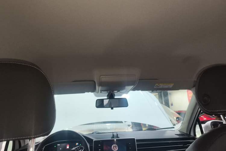 Used Volkswagen Tiguan L 2023 330TSI Automatic Two-Wheel Drive Comfort Edition