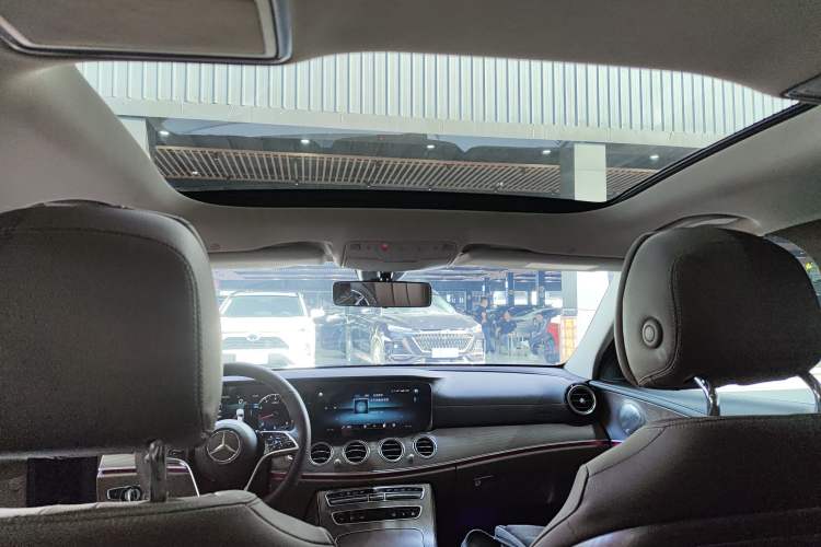 Used Mercedes-Benz E-Class 2022 E 260 L