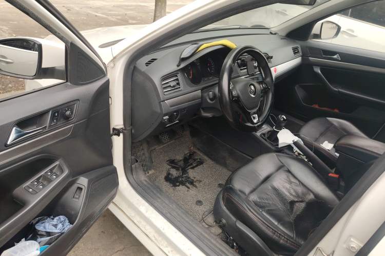 Used Volkswagen Lavida 2019 Lavida Start 1.5L Manual Fashion Edition China VI Standard
