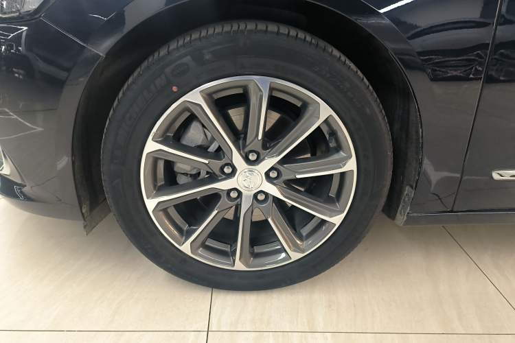 Used Buick LaCrosse 2021 652T Luxury Model
