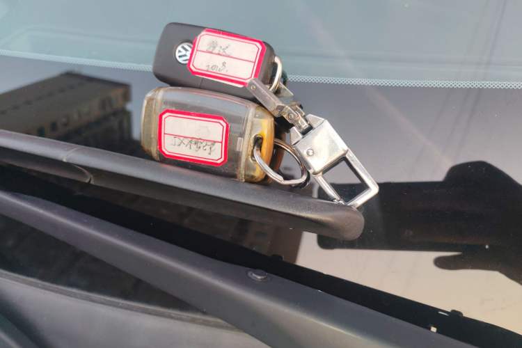 Used Kia KX5 2017 1.6T Automatic Two-Wheel Drive 15th Anniversary Special Edition DLX