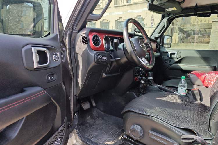 Used Jeep Wrangler 2021 2.0T Robin Hood Four-Door Edition
