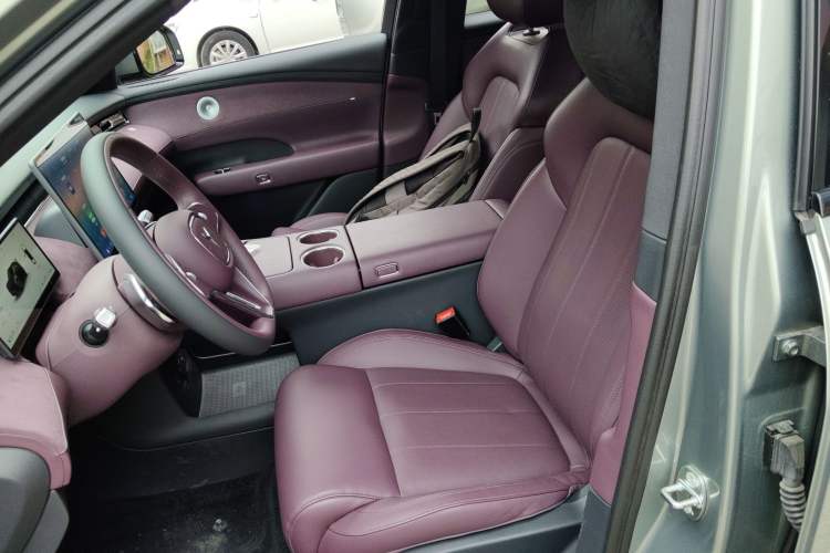 Used VOYAH FREE 2025 Model FREE+ Four-Wheel-Drive Qiankun Edition Left Front Seat