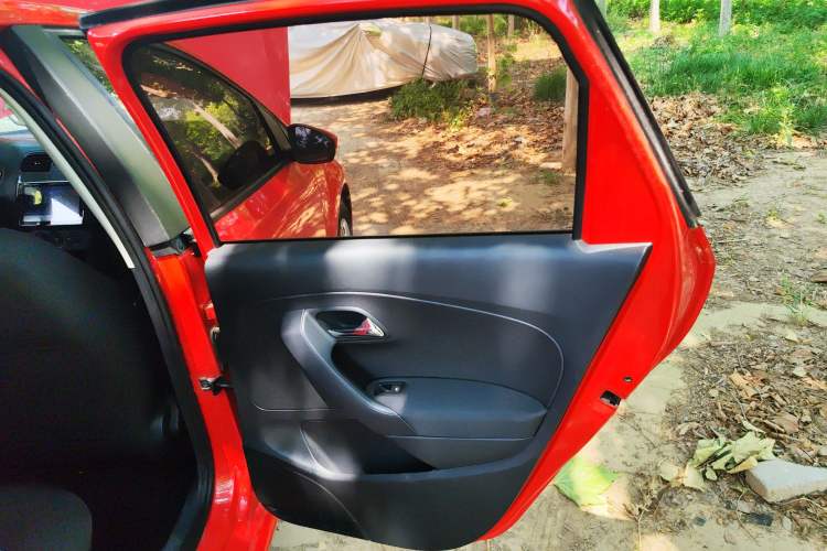 Used Volkswagen Polo 2016 1.4L Automatic Trendy Model
