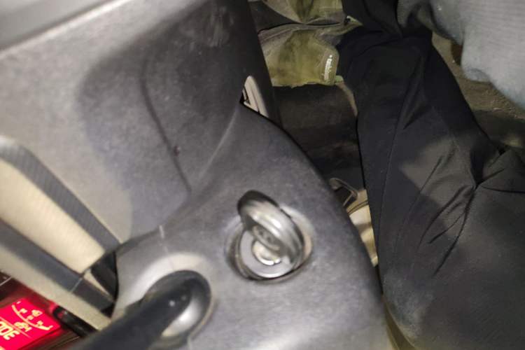 Used Volkswagen Jetta 2015 1.6L Manual Fashion Edition Interior 1