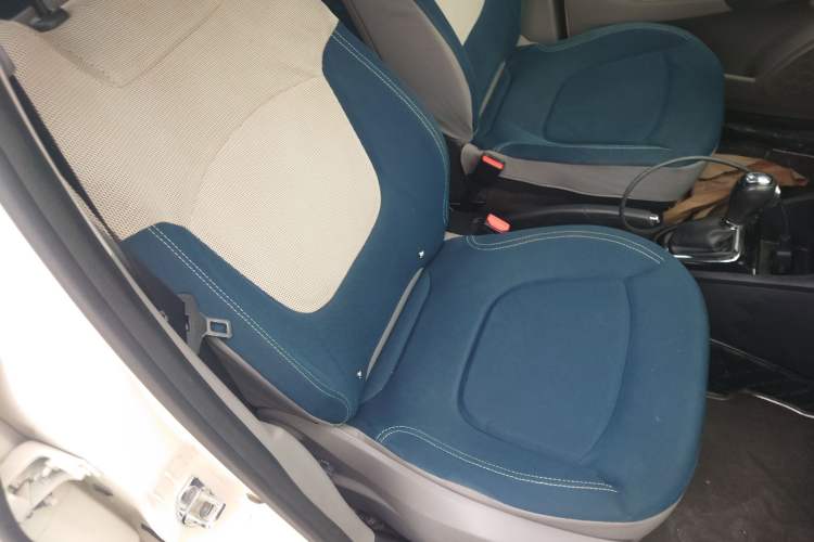 Used Renault Captur 2015 1.2T Automatic Standard Edition
