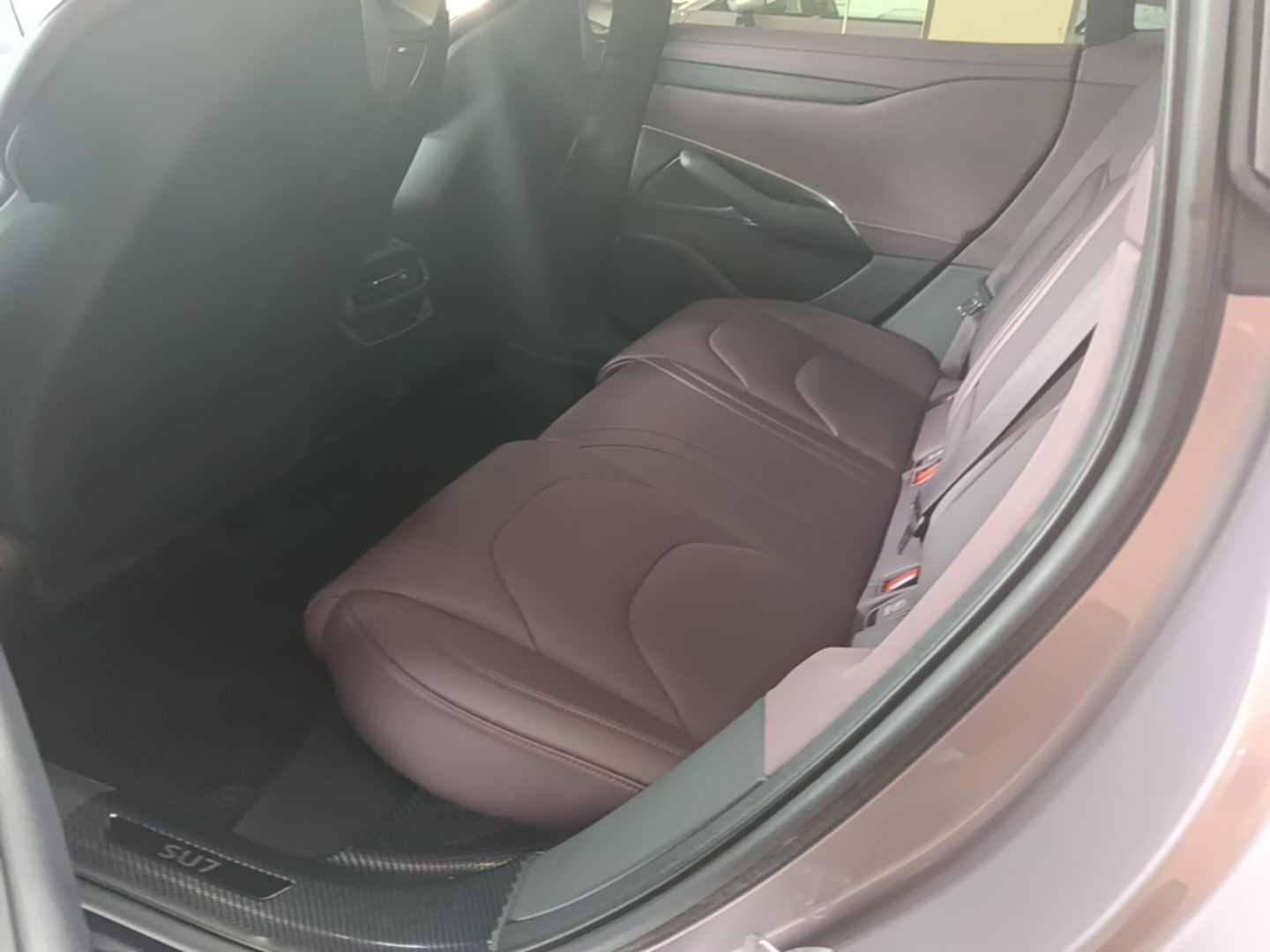 Xiaomi Auto SU7 2024 Four-Wheel Drive Ultra-Long Range Advanced Intelligent Driving Max Edition — снимка 20