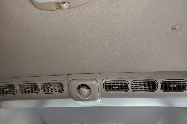 Used JAC Refine 2011 2.4L Government Procurement Version Manual Luxury Trim
