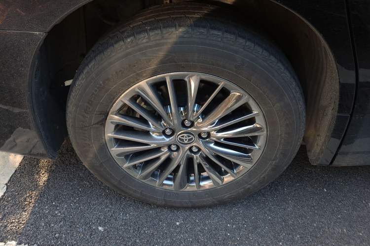 Used Toyota Alphard 2019 Dual-Engine 2.5L Luxury Edition