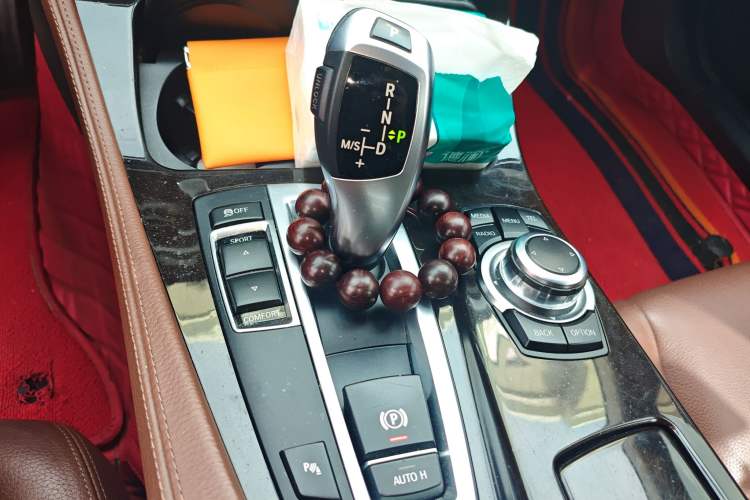 Used BMW 5 Series 2014 525Li Leading Model Gear Lever