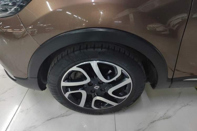 Used Renault Captur 2015 1.2T Automatic Luxury First Edition
