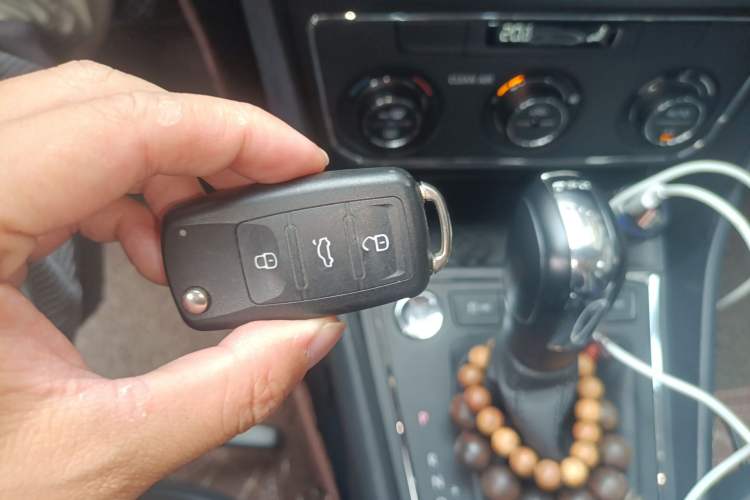 Used Volkswagen Gran Lavida 2017 230TSI DSG Comfort Edition Vehicle Key