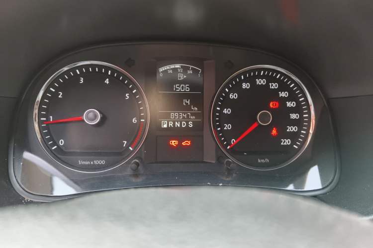 Used Volkswagen Lavida 2011 1.6L Automatic Premium Edition
