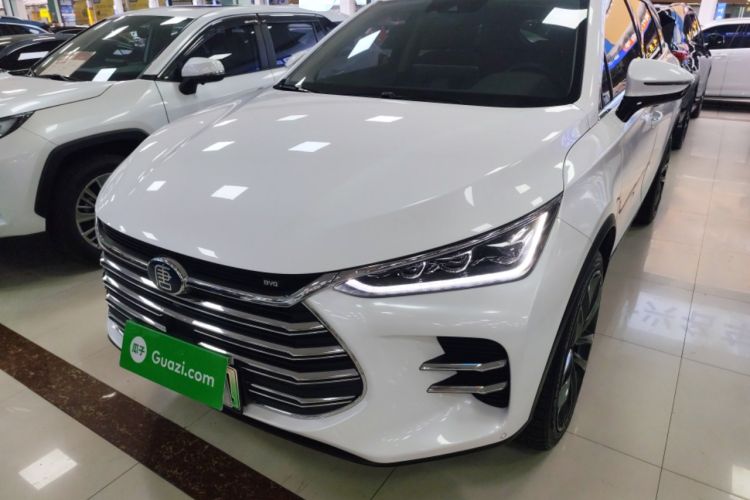 Used BYD Tang New Energy 2018 DM 2.0T All-Wheel Drive Smart Connect Elite 7-Seater China V Emission Standard