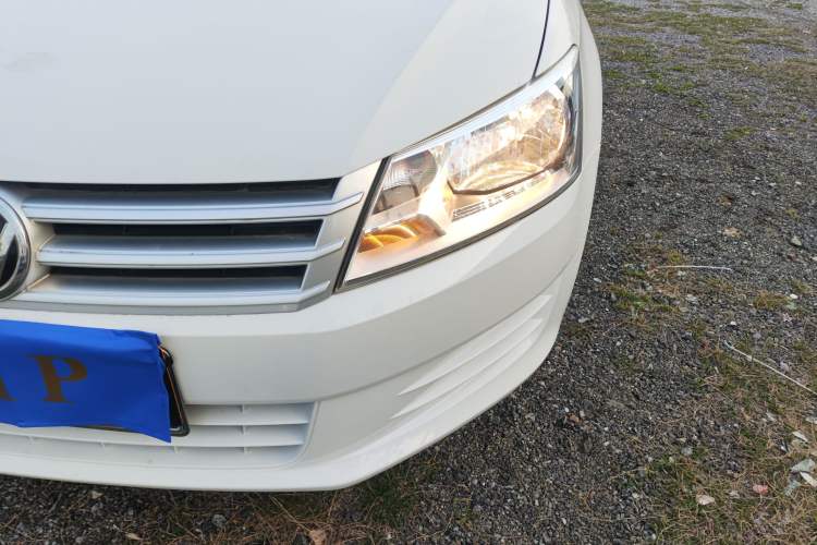 Used Volkswagen Santana 2015 1.6L Manual Fashion Edition Left Front Headlight