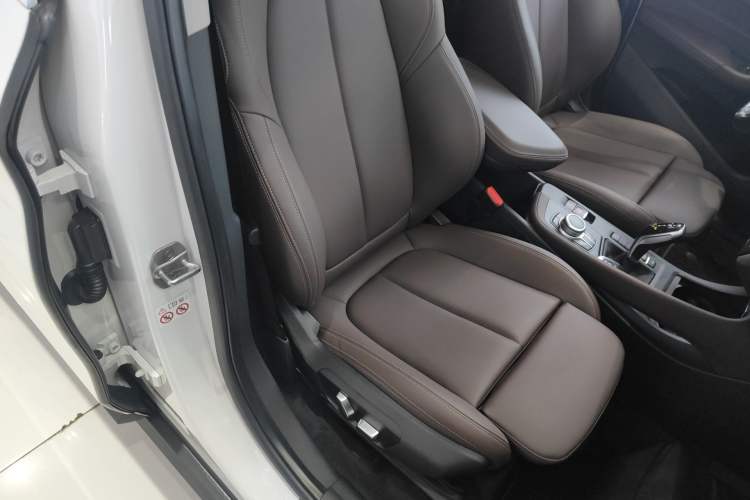 Used BMW X1 2021 Restyled sDrive25Li Leading Edition
