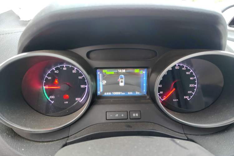 Used BYD Yuan New Energy 2018 EV360 Smart Connect Cool Edition
