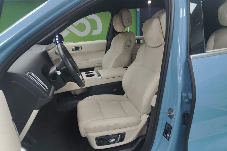 Used Li Auto L8 2024 Max
