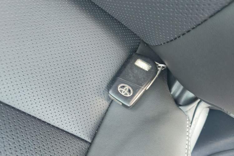 Used Toyota Corolla 2014 1.6L CVT GL