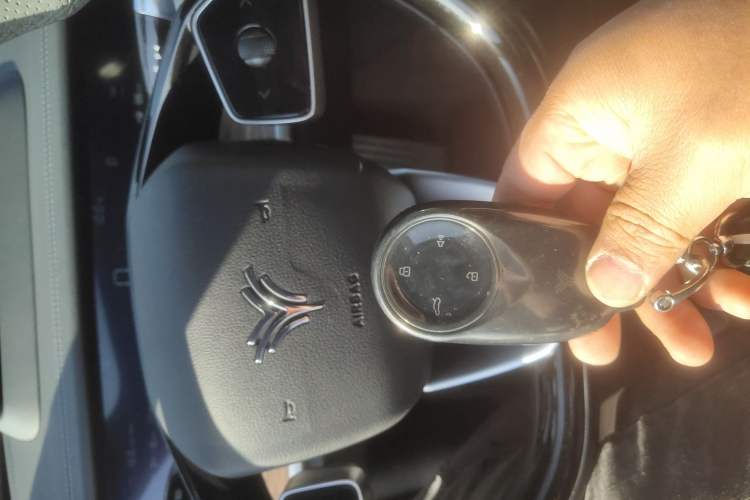 Used NETA S 2023 All-Electric 520 km Range Rear-Drive Version