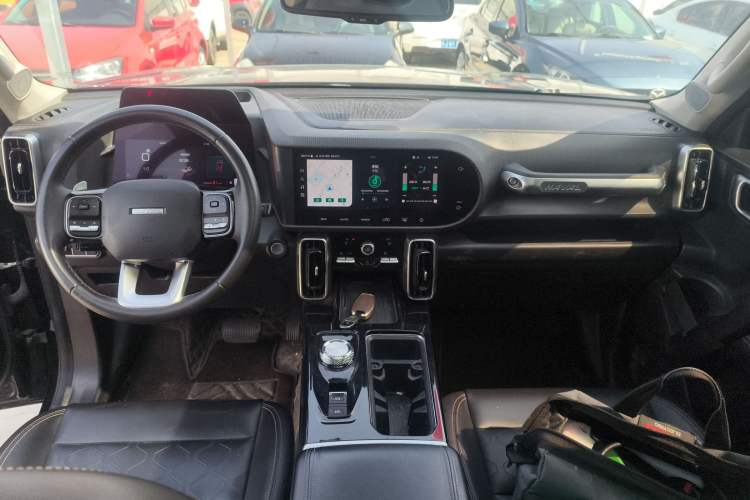 Used Haval DARGO 2021 Revised Version 1.5T DCT Two-Wheel Drive "Mǎquǎn" Edition Center Console