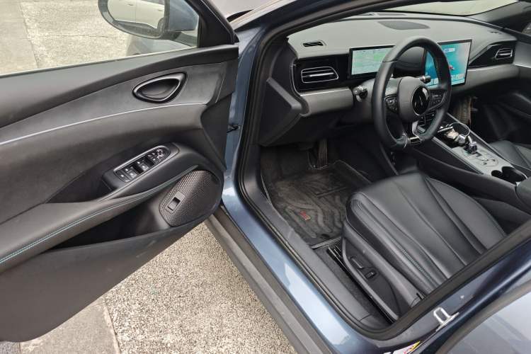 Used BYD Seal 06 New Energy 2025 DM-i Smart Drive 120KM Prestige Model