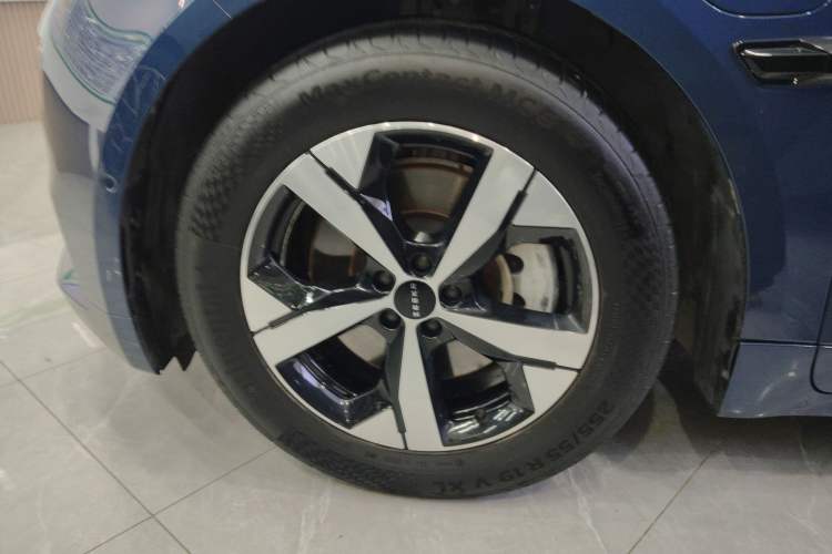 Used Zeekr 001 2023 WE Edition 86 kWh