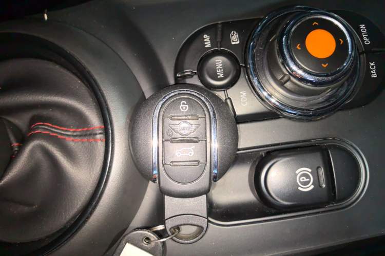 Used MINI Clubman 2021 2.0T COOPER S
