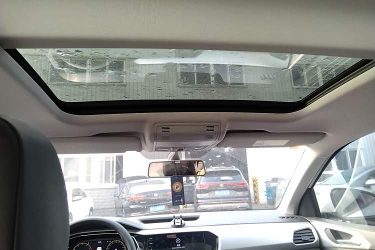 Used Volkswagen Tacqua 2023 200TSI DSG Joy-Connect Edition