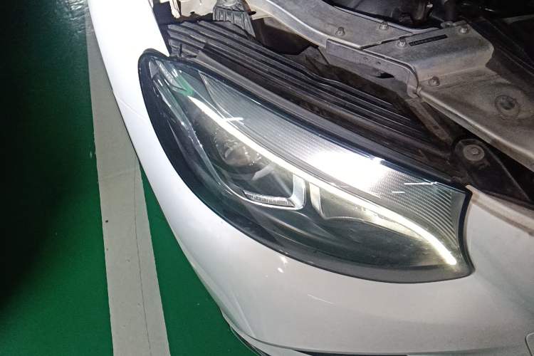 Used Mercedes-Benz GLC 2019 Facelift GLC 260 L 4MATIC Luxury Model