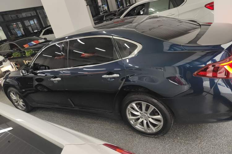 Used Infiniti Q70 2017 Q70L 2.5L Elite Edition