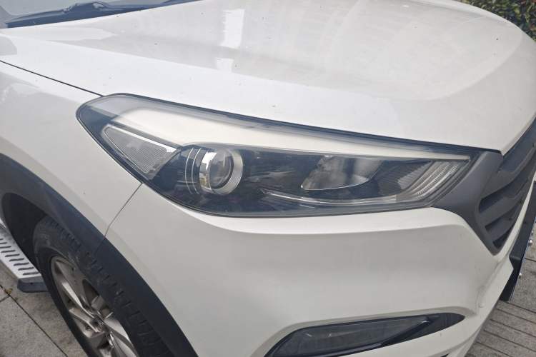 Used Hyundai Tucson 2015 1.6T Dual-Clutch Two-Wheel-Drive Smart Model
