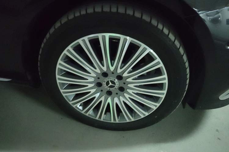 Used Mercedes-Benz E-Class 2021 E 300 L Luxury Model
