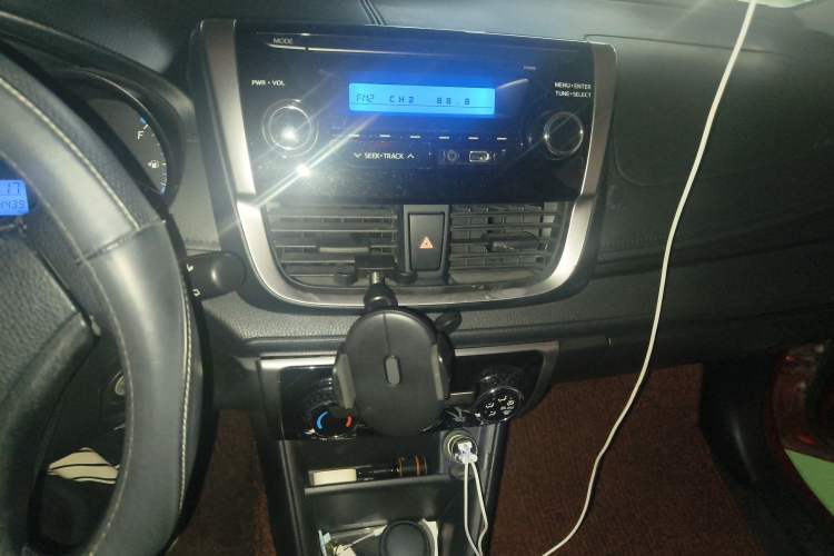 Used Toyota YARiS L Zhi Xuan 2016 Revised 1.5E CVT Charming Edition Audio And AC Panel