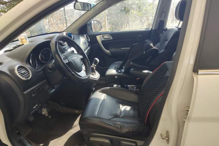 Used Haval H6 2016 Upgraded Model 1.5T Manual Two-Wheel Drive Elite Version