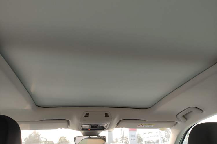 Used Volkswagen Tavendor 2024 380TSI All-Wheel Drive R-Line Cruise Edition