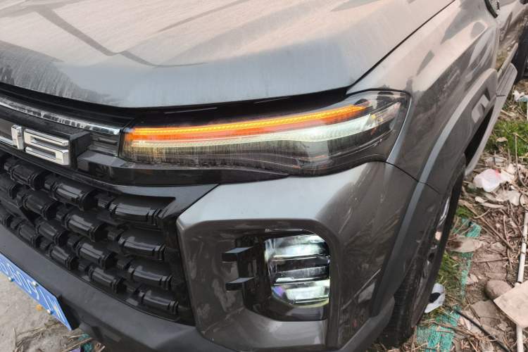 Used SAIC MAXUS Xingji 2023 Starry H 2.0T Automatic Diesel Dual-Turbo All-Wheel Drive Luxury Edition Long Wheelbase